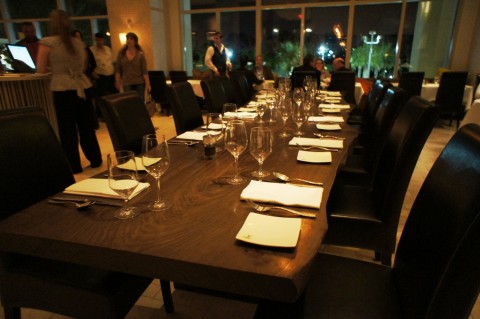 La Luce by Donna Scala: A larger table for groups. La Luce by Donna Scala: A larger table for groups.