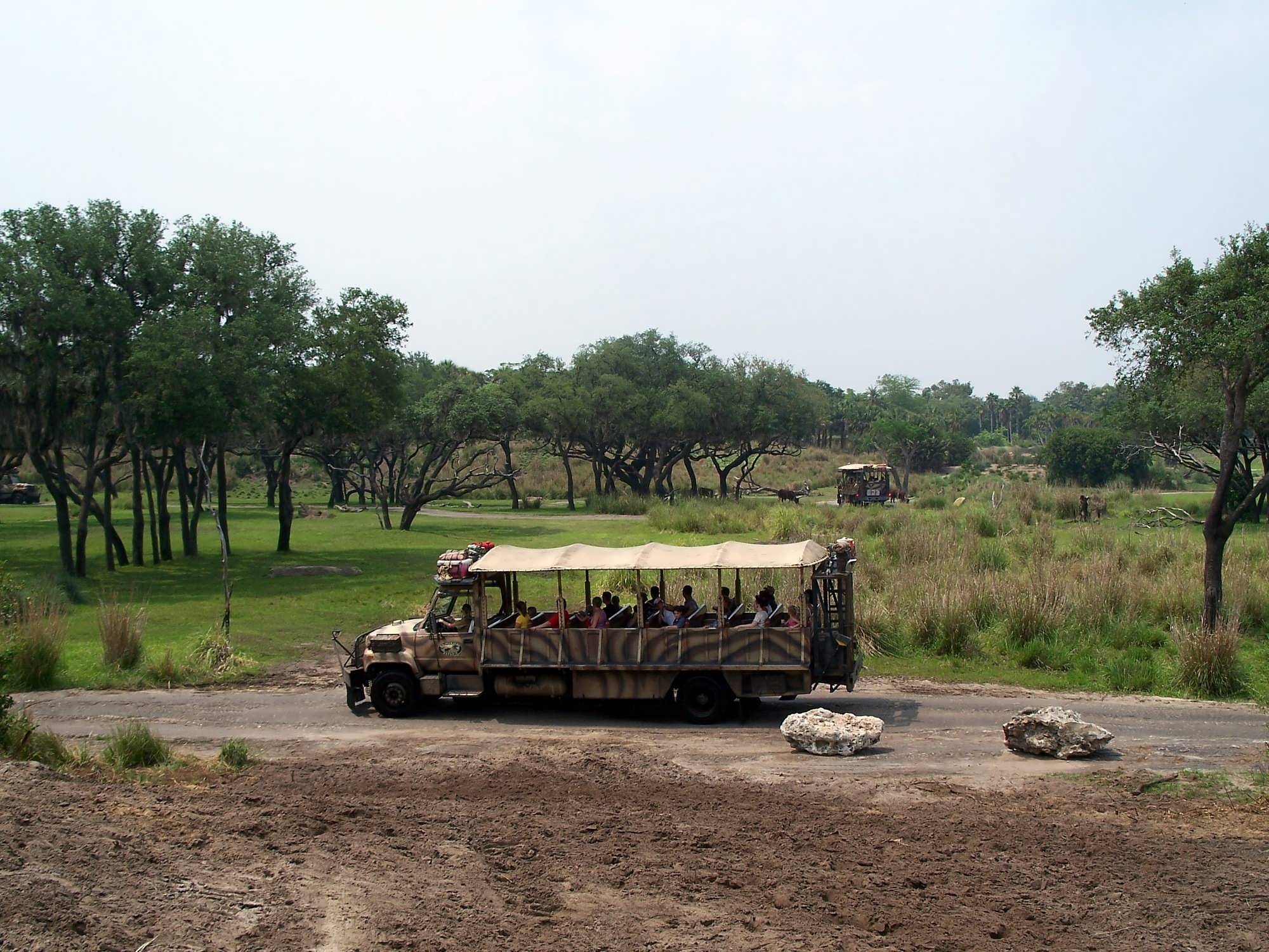 safari-vehicle-oi.jpg