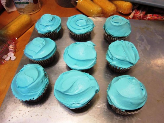 Minion cupcakes. Minion cupcakes.