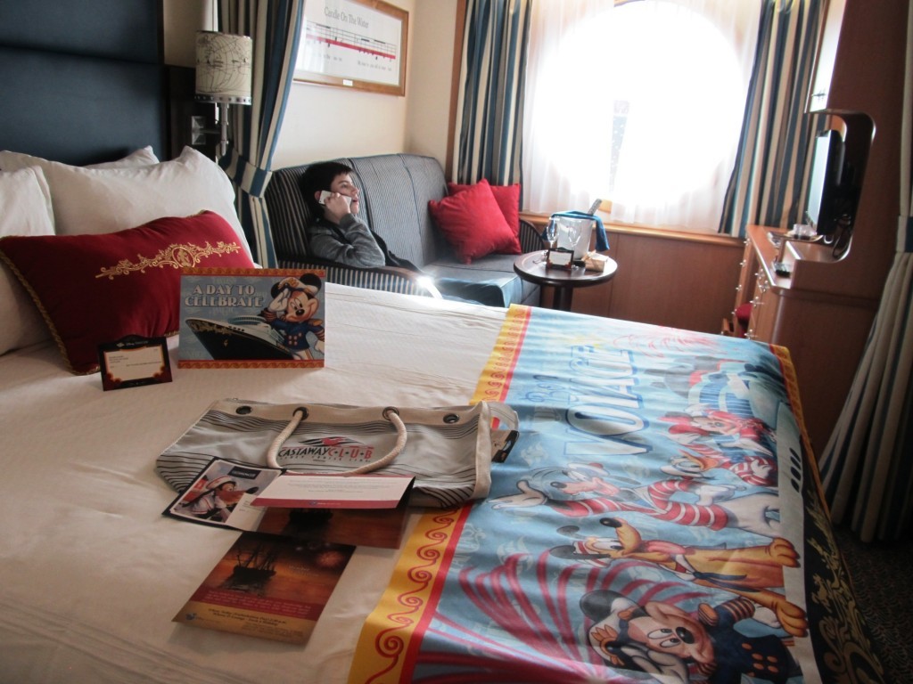 6-inside-the-stateroom